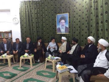 تشكيل لجنة لمساعدة العوائل النازحة من قِبل المكتب