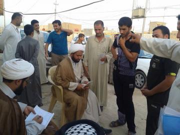 استمرت مساعدات مكتب سماحة السيد الحائري دام ظله في النجف الأشرف للعوائل النازحة في ٥ / شوال/١٤٣٥