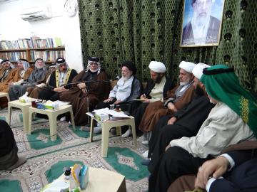 سماحة السيد الاشكوري يلتقي مجموعة من وجهاء وعشائر البصرة والحلة