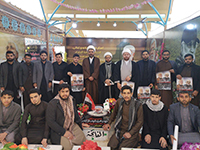 تزامناً للذكرى العطرة لانتصار الثورة الإسلاميّة في ايران مع أربعينية الشهادة المقدسة لقادة الحشد الشعبي نظمت إدارة مدرسة السيد الشهيد محمد باقر الصدر (قد سره) في النجف الاشرف التشرف بزيارة ثلّة من طلابها لمرقد الشهيدين الصدرين العظيمين (قدس سرهما)